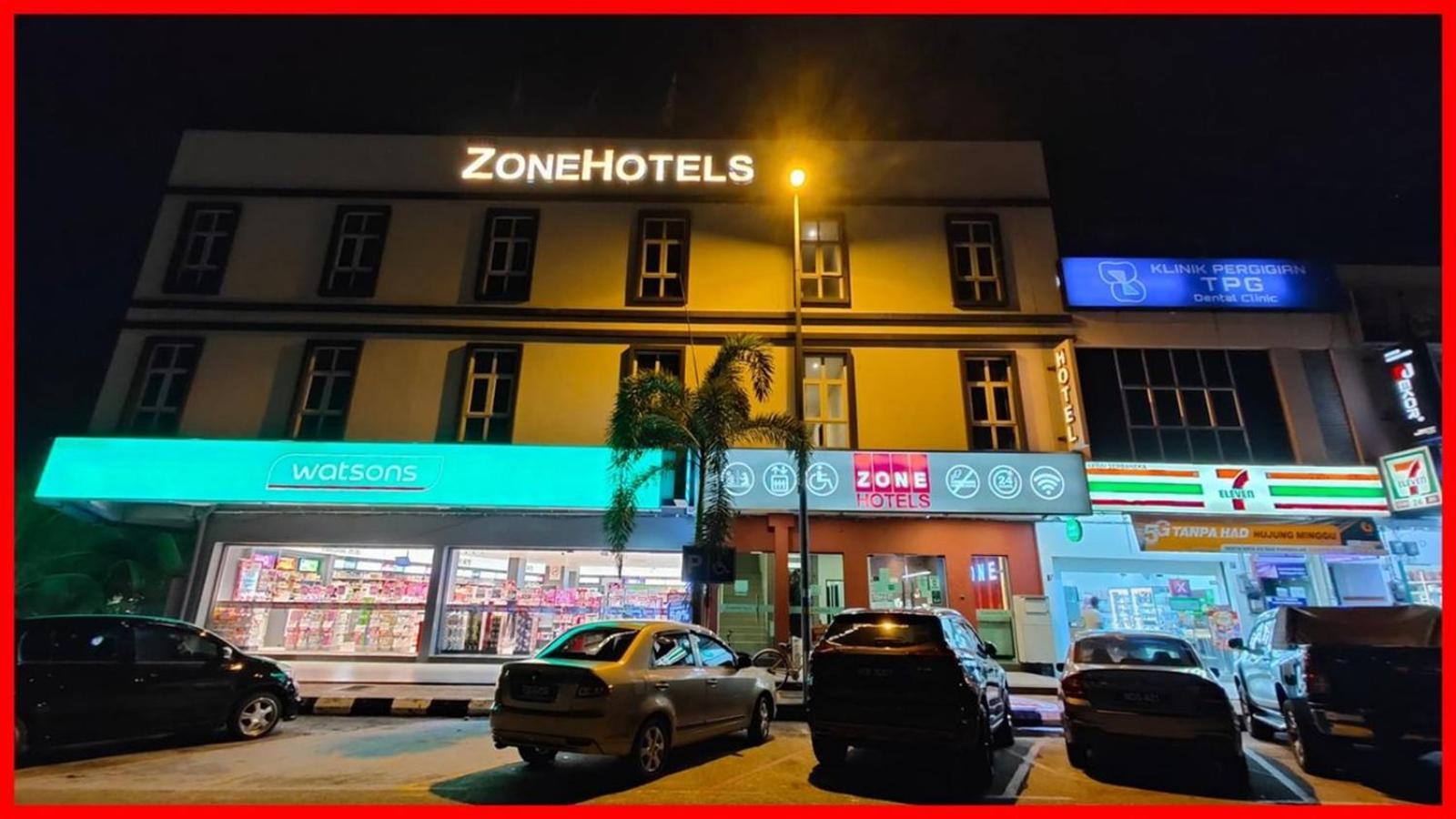 Zone Hotels, Telok Panglima Garang Teluk Panglima Garang Kültér fotó